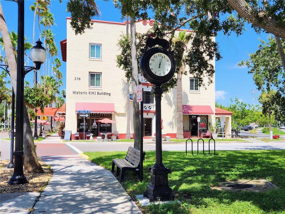 KMI building houses more shops and restaurants along Tampa Ave