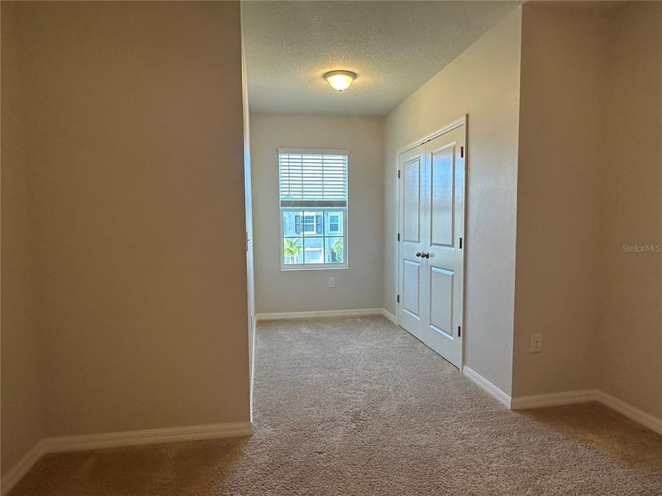 For Rent: $2,300 (3 beds, 2 baths, 1673 Square Feet)