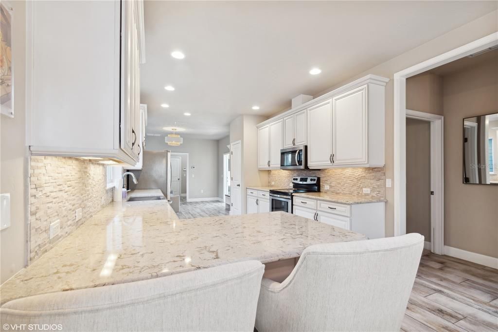 Active With Contract: $474,950 (4 beds, 2 baths, 2452 Square Feet)