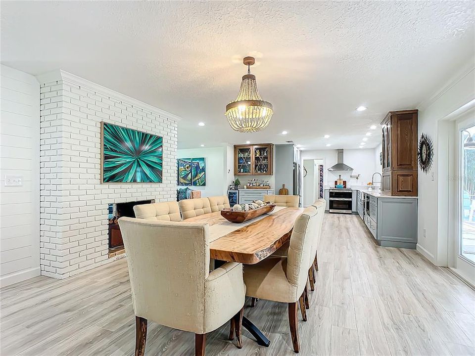 Dining kitchen -2 sided fireplace-could easily be family room