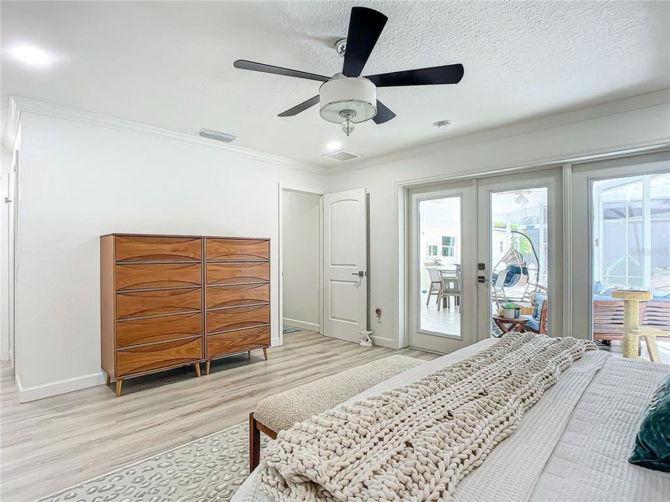 Master bedroom to lanai