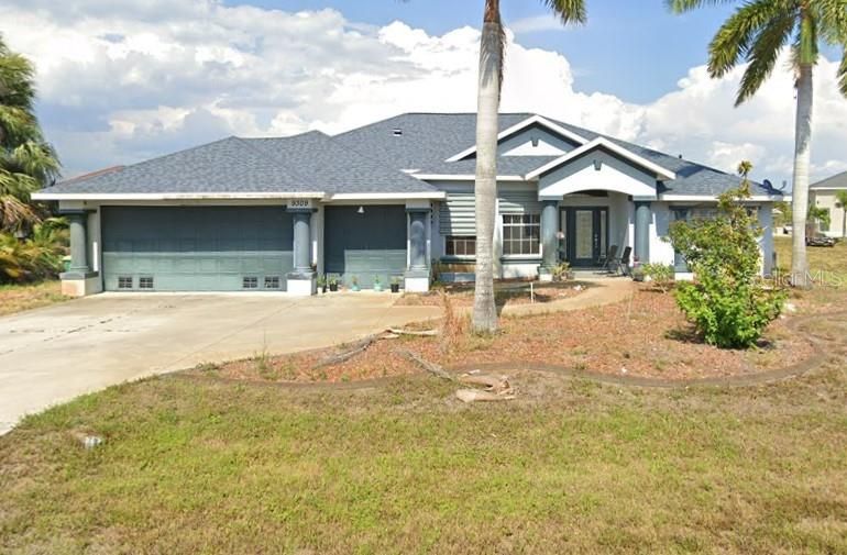 Недавно продано: $325,000 (3 спален, 2 ванн, 2302 Квадратных фут)