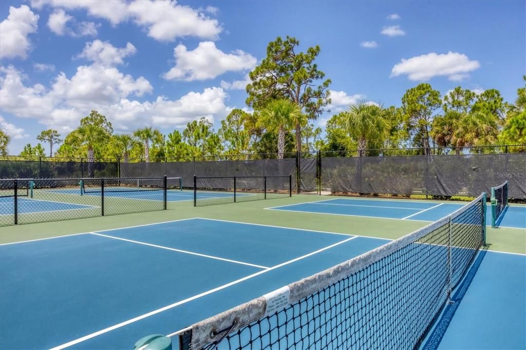 Pickleball Courts