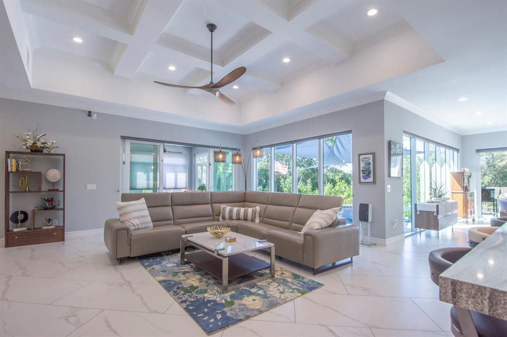 For Sale: $2,499,000 (4 beds, 3 baths, 3903 Square Feet)