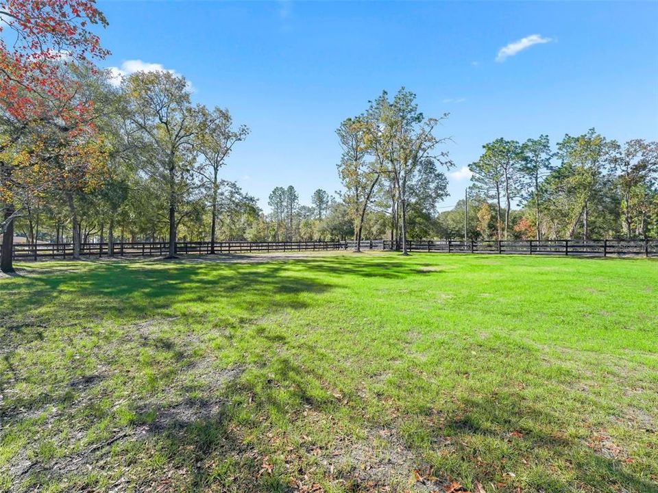 For Sale: $1,995,000 (4 beds, 3 baths, 2482 Square Feet)