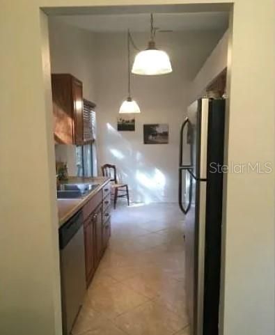 For Rent: $1,800 (2 beds, 2 baths, 1286 Square Feet)