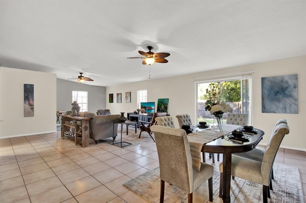 Active With Contract: $290,000 (4 beds, 2 baths, 1944 Square Feet)