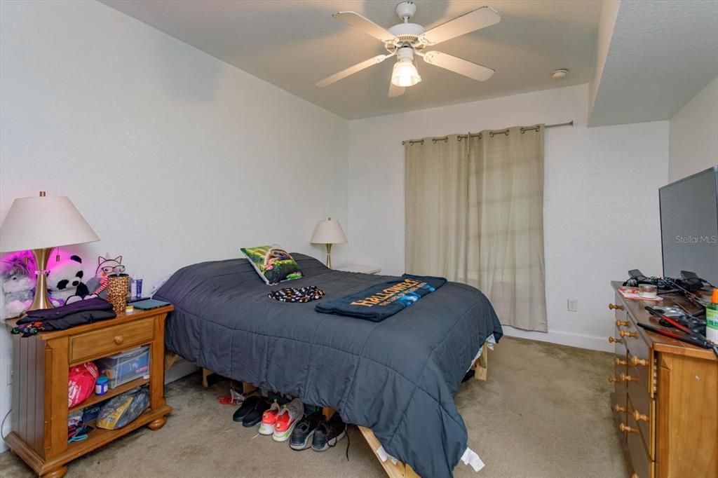 For Sale: $212,000 (1 beds, 1 baths, 74 Square Feet)