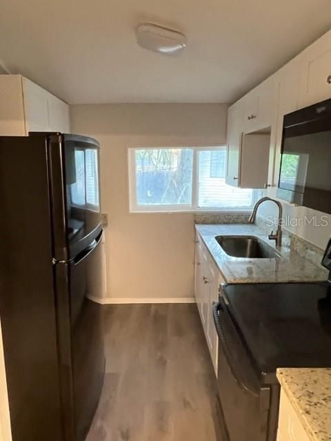 For Rent: $1,599 (1 beds, 1 baths, 700 Square Feet)