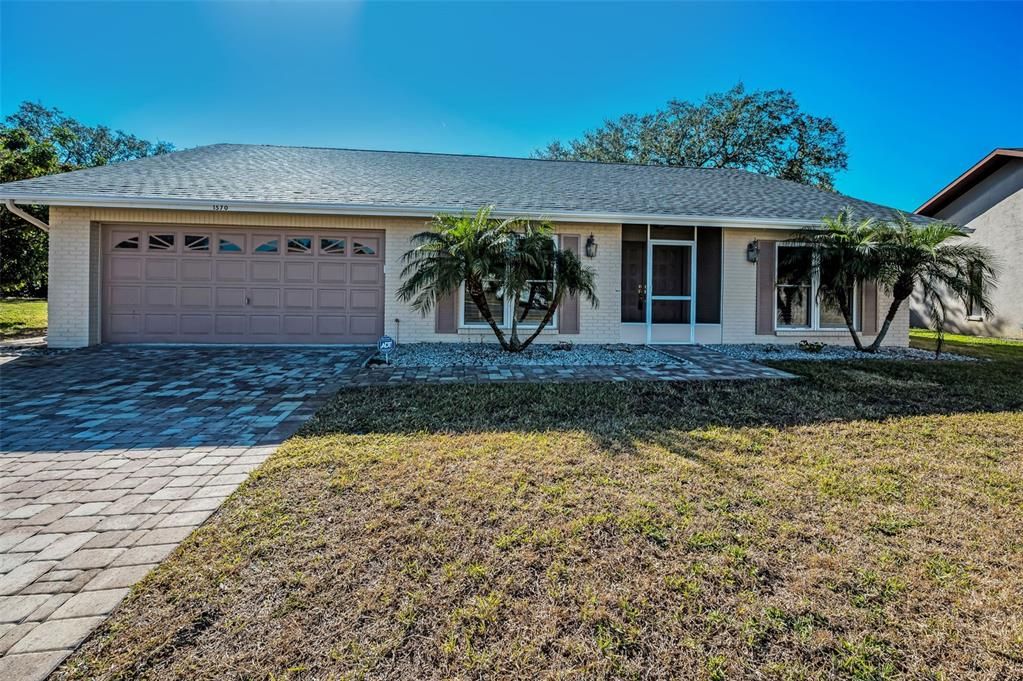 For Sale: $499,900 (3 beds, 2 baths, 2062 Square Feet)