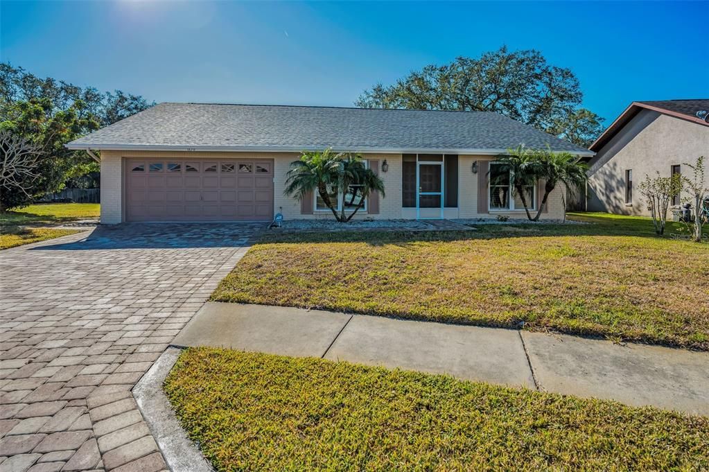 For Sale: $499,900 (3 beds, 2 baths, 2062 Square Feet)