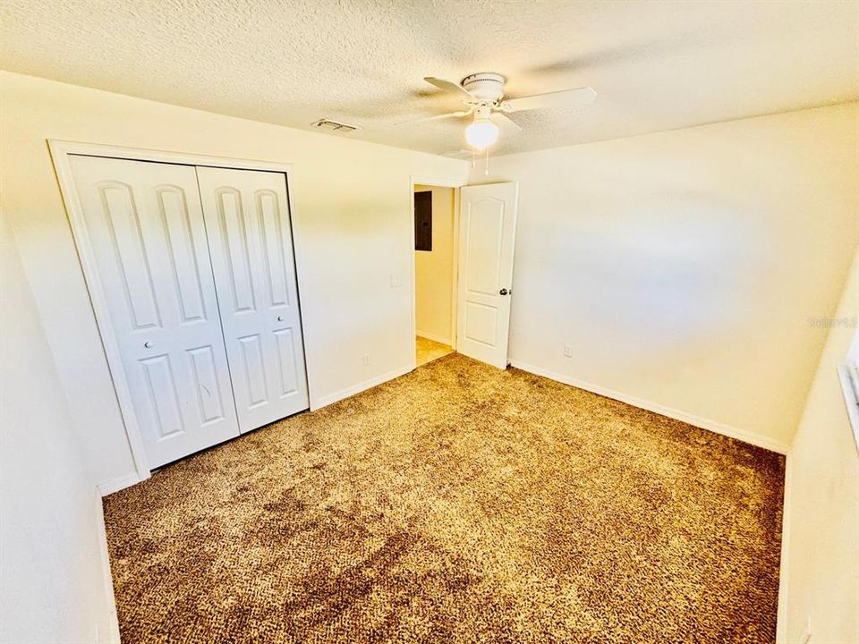 For Sale: $169,000 (2 beds, 2 baths, 1082 Square Feet)