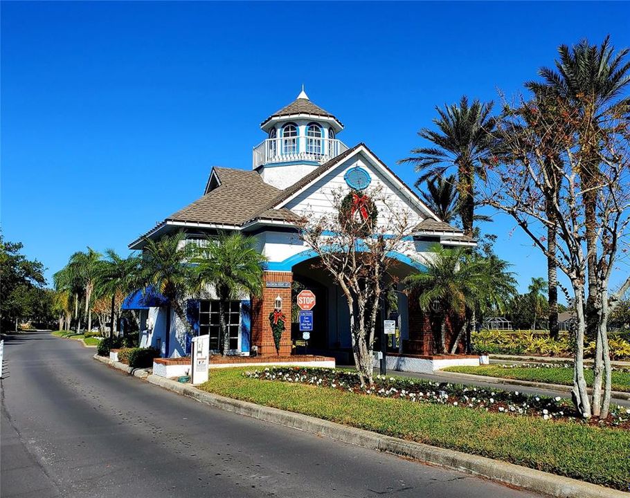 HERITAGE HARBOR ENTRANCE