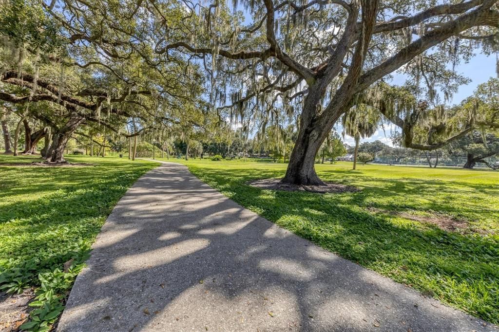 For Sale: $825,000 (4 beds, 2 baths, 1624 Square Feet)