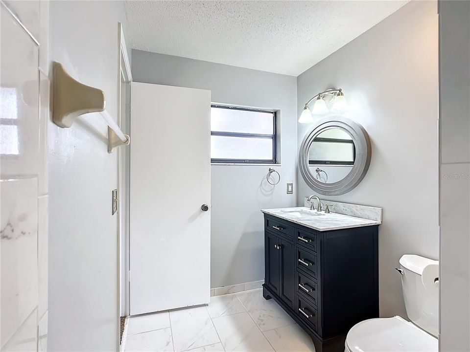 For Sale: $289,000 (3 beds, 2 baths, 1670 Square Feet)