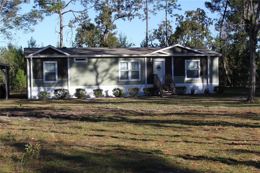 For Sale: $299,000 (3 beds, 2 baths, 1404 Square Feet)