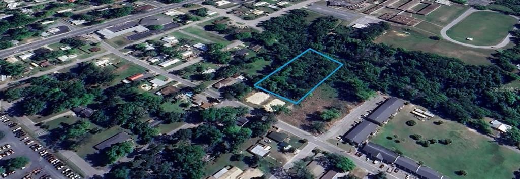 En Venta: $32,000 (0.93 acres)