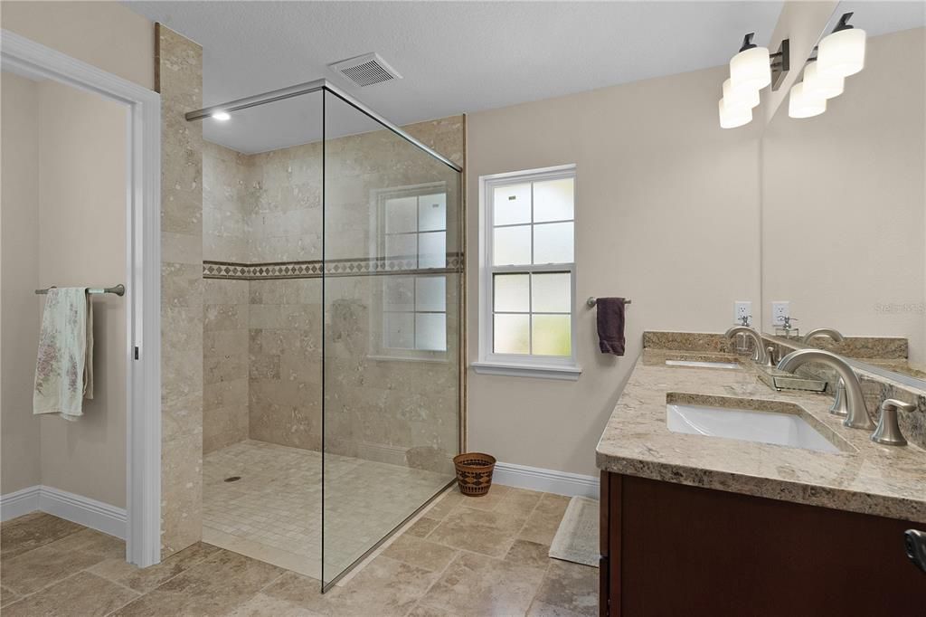 En-Suite - Large Tile Shower