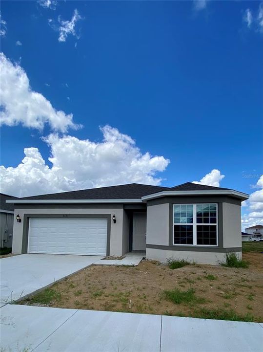 Recently Sold: $388,000 (3 beds, 2 baths, 1693 Square Feet)