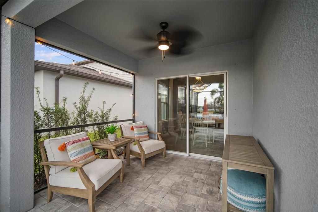 For Sale: $365,000 (4 beds, 2 baths, 1844 Square Feet)