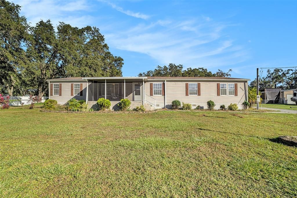 For Sale: $449,000 (4 beds, 2 baths, 2280 Square Feet)