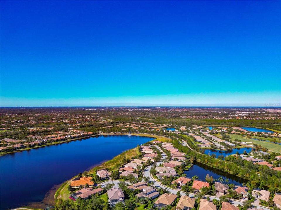 For Sale: $1,239,000 (3 beds, 3 baths, 2467 Square Feet)