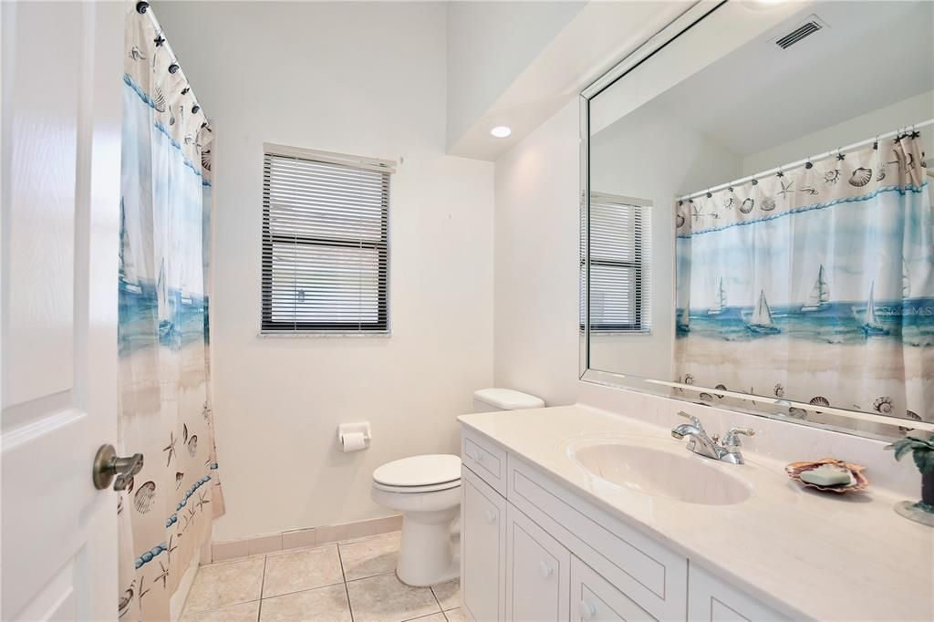 Active With Contract: $309,900 (3 beds, 2 baths, 1579 Square Feet)