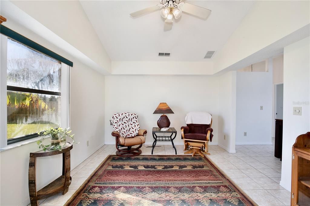 Active With Contract: $309,900 (3 beds, 2 baths, 1579 Square Feet)