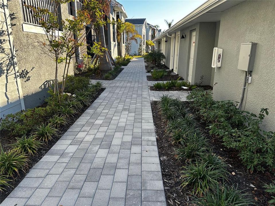 courtyard between unit and garages