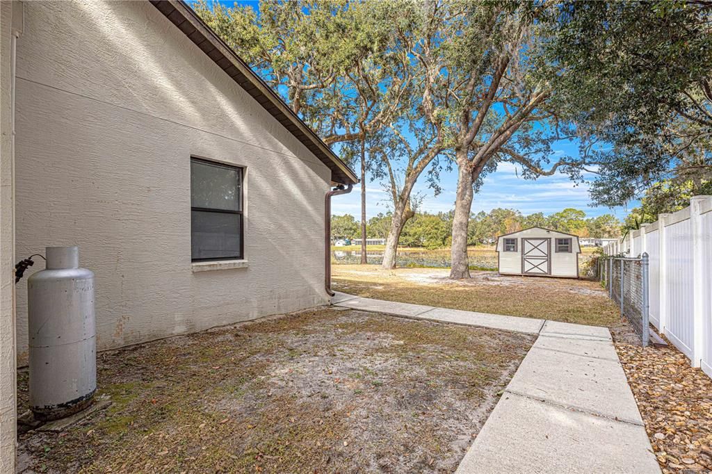 For Sale: $359,000 (3 beds, 2 baths, 1348 Square Feet)