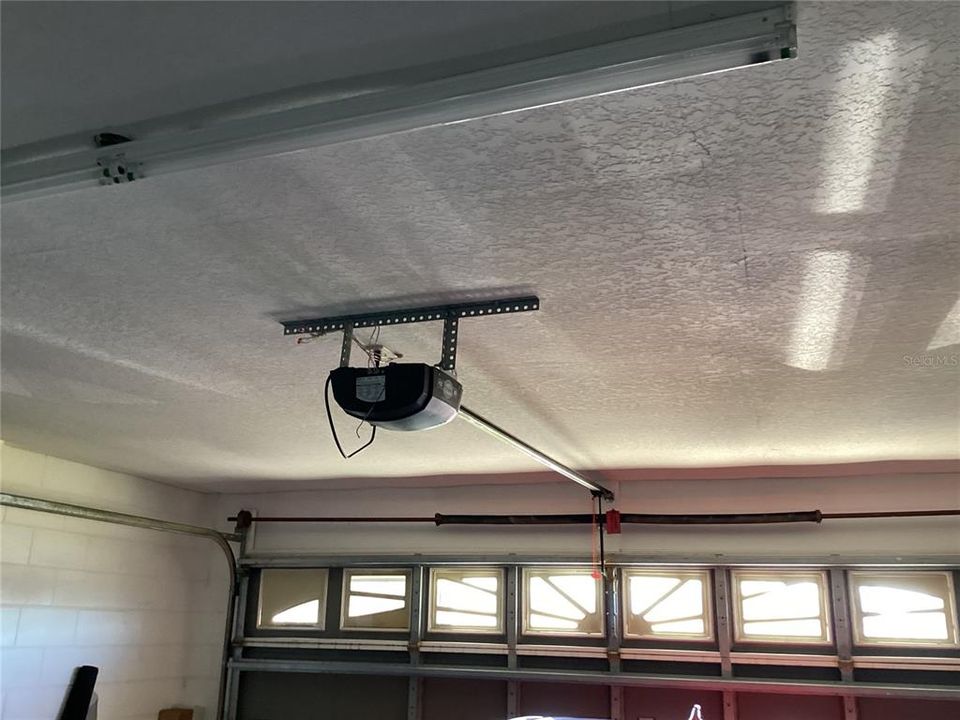 Garage door opener