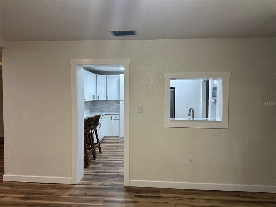 For Rent: $2,500 (3 beds, 2 baths, 2100 Square Feet)