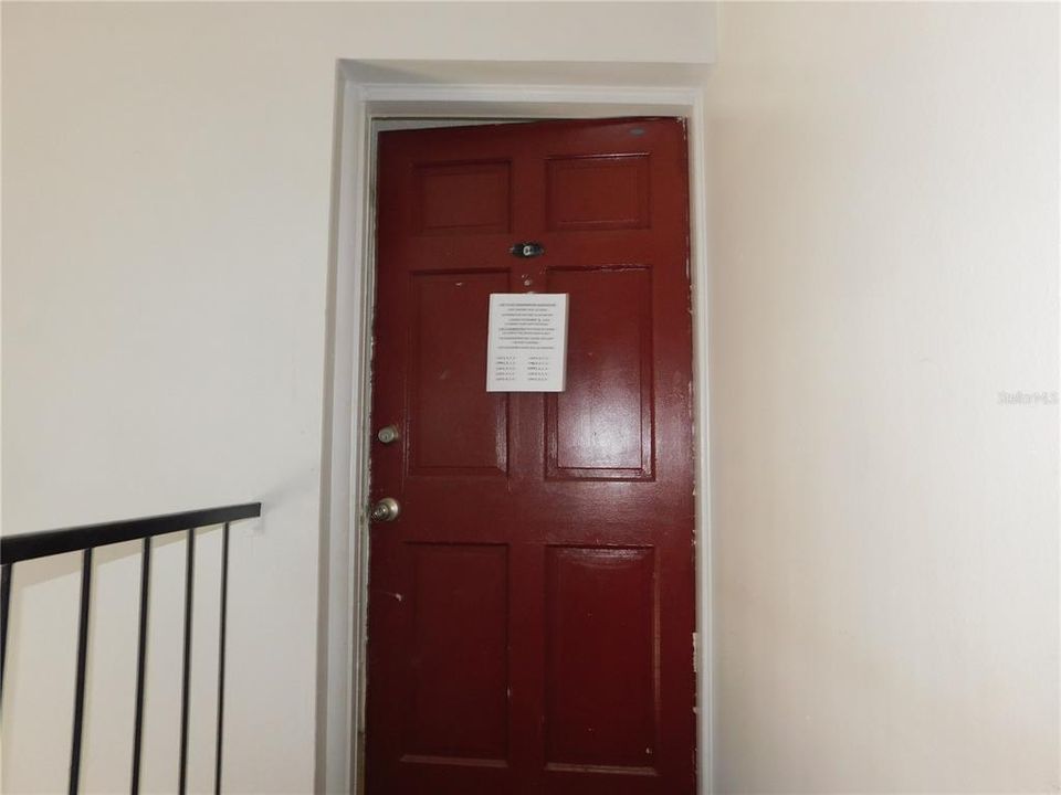 Active With Contract: $135,000 (2 beds, 1 baths, 970 Square Feet)