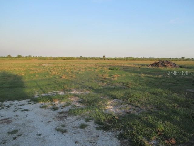 En Venta: $799,000 (40.01 acres)