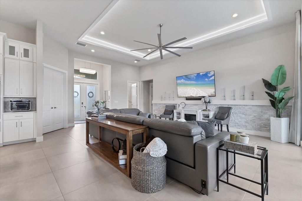 For Sale: $1,700,000 (3 beds, 4 baths, 3441 Square Feet)