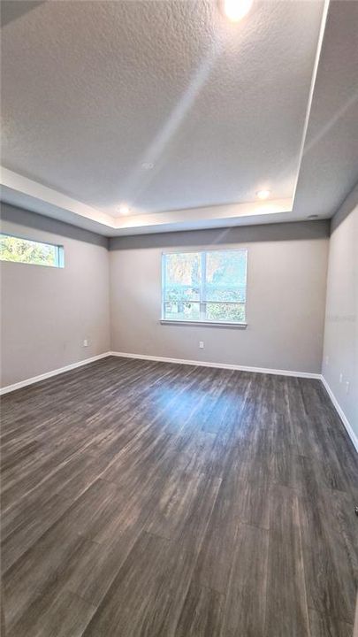 For Rent: $2,200 (3 beds, 2 baths, 1744 Square Feet)