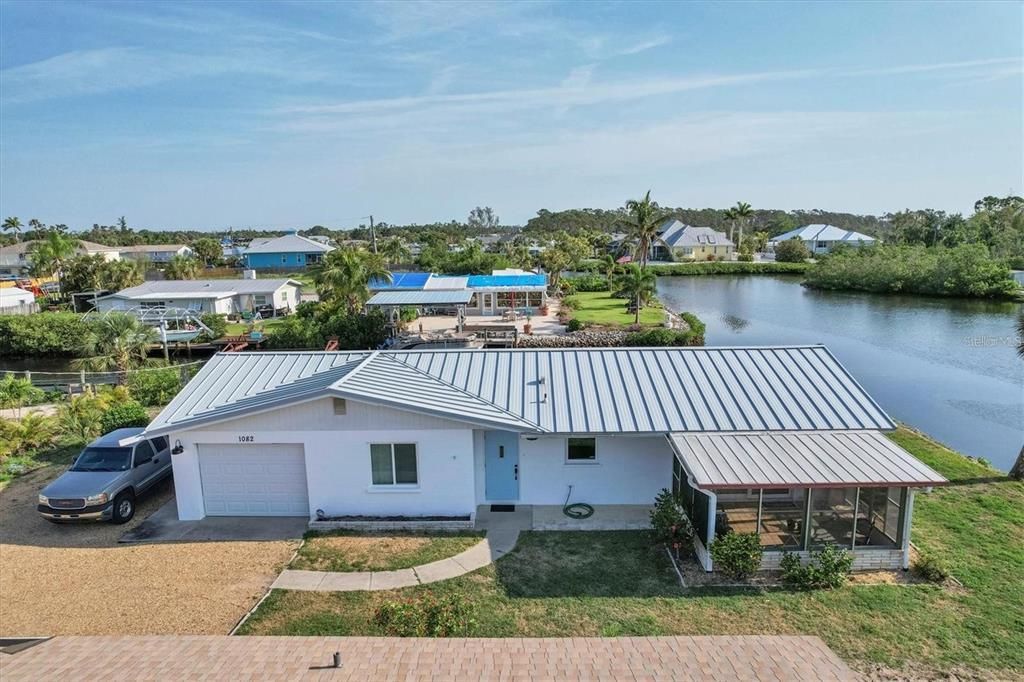 Recently Sold: $210,000 (2 beds, 2 baths, 1261 Square Feet)