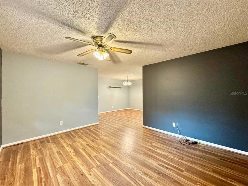 For Rent: $2,500 (3 beds, 2 baths, 1036 Square Feet)