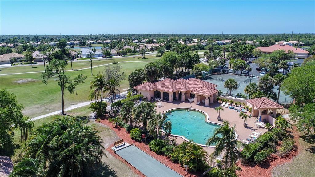 Seminole Lakes Country Club pool, fitness center and bocce ball court.