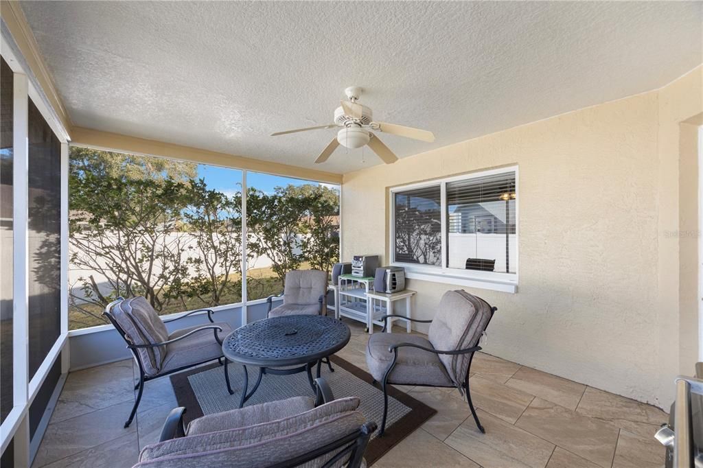 Active With Contract: $399,900 (3 beds, 2 baths, 1706 Square Feet)