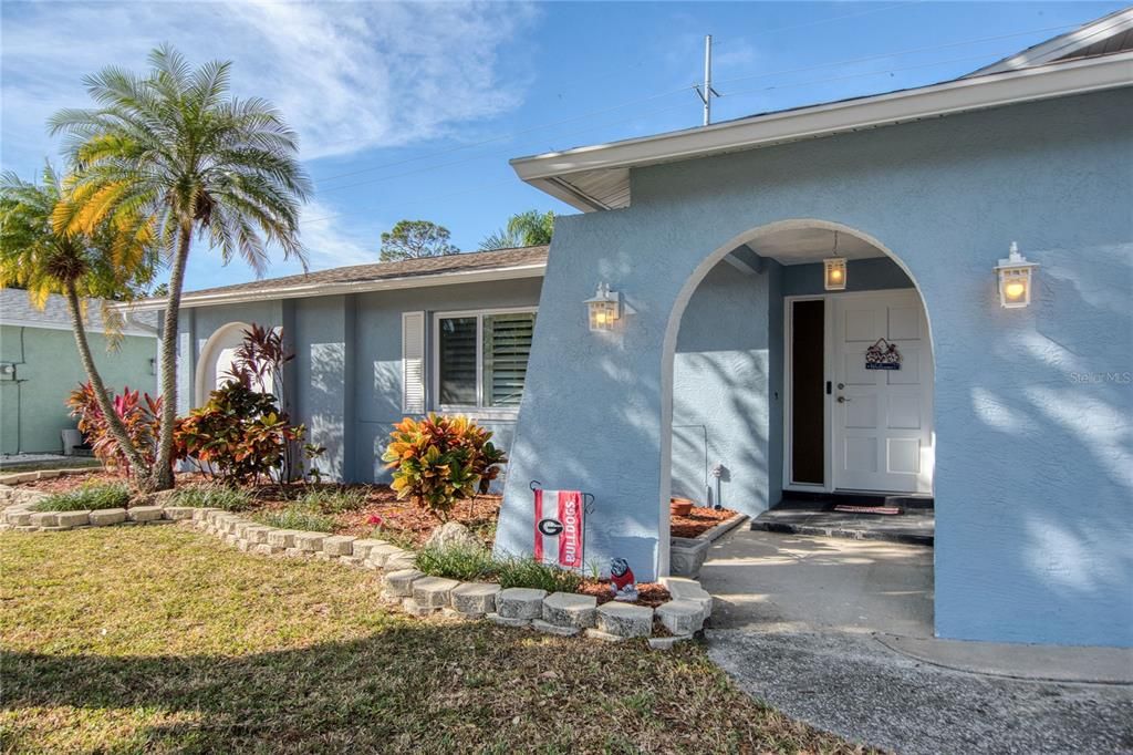 Active With Contract: $629,500 (3 beds, 2 baths, 2128 Square Feet)