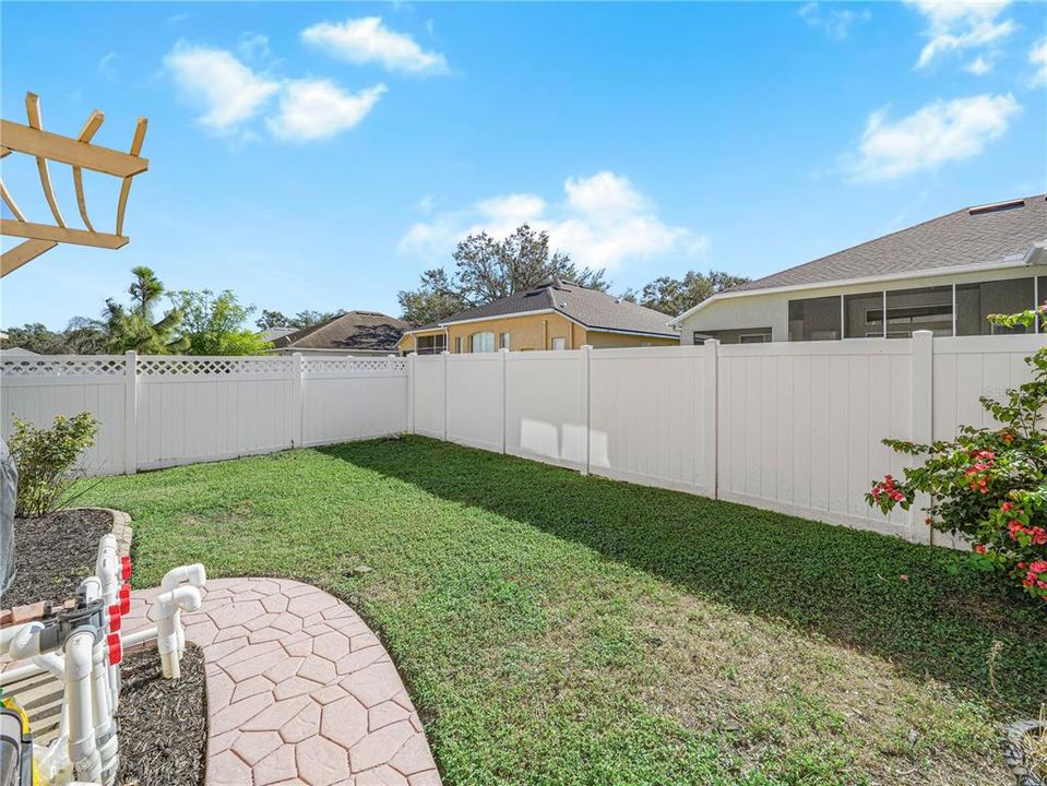 Vinyl Fence Backyard