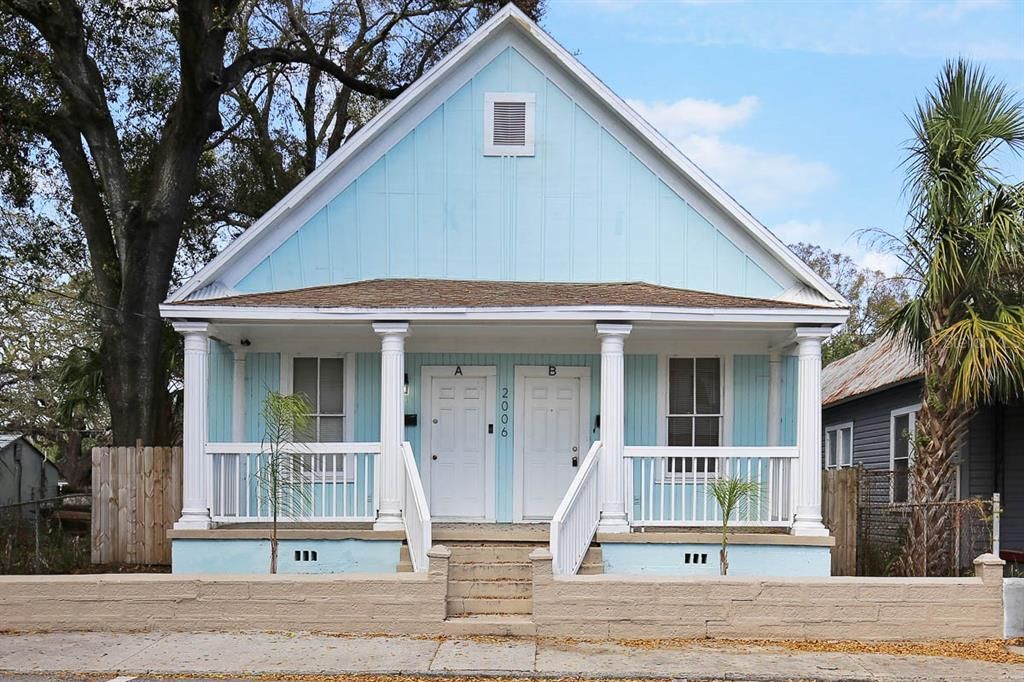 Recently Rented: $1,400 (2 beds, 1 baths, 896 Square Feet)