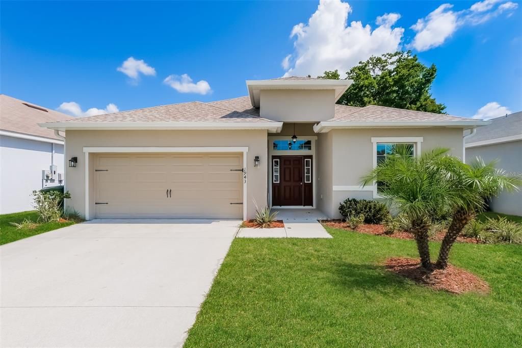 Active With Contract: $2,070 (4 beds, 2 baths, 2021 Square Feet)