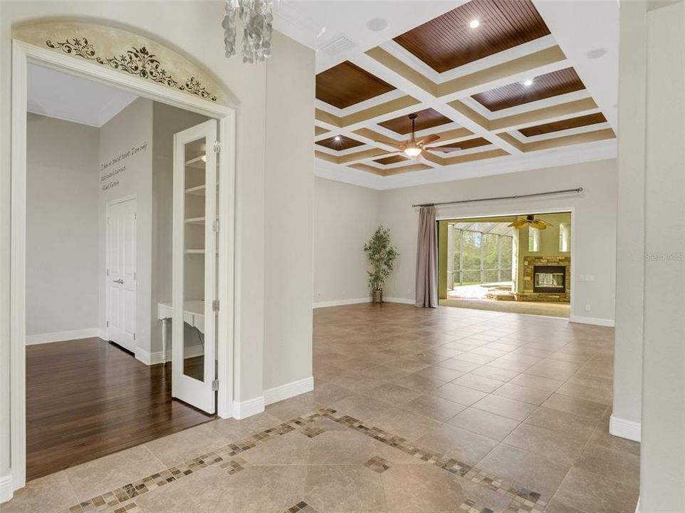 As you enter this home the wide open floor plan is fluid and functional.The large family room features sliding glass doors completely pocket inviting the outdoors in.