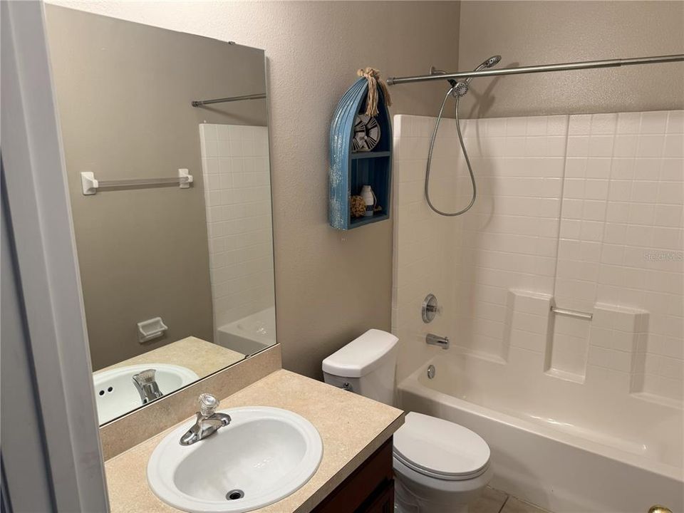 For Rent: $2,795 (3 beds, 2 baths, 1770 Square Feet)