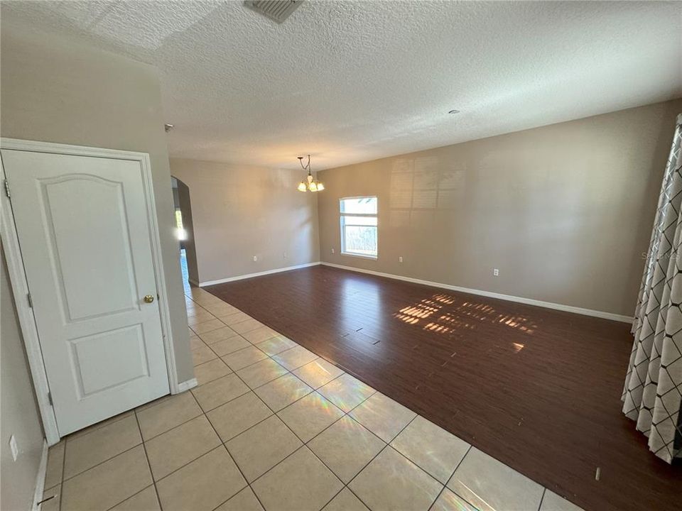 For Rent: $2,795 (3 beds, 2 baths, 1770 Square Feet)