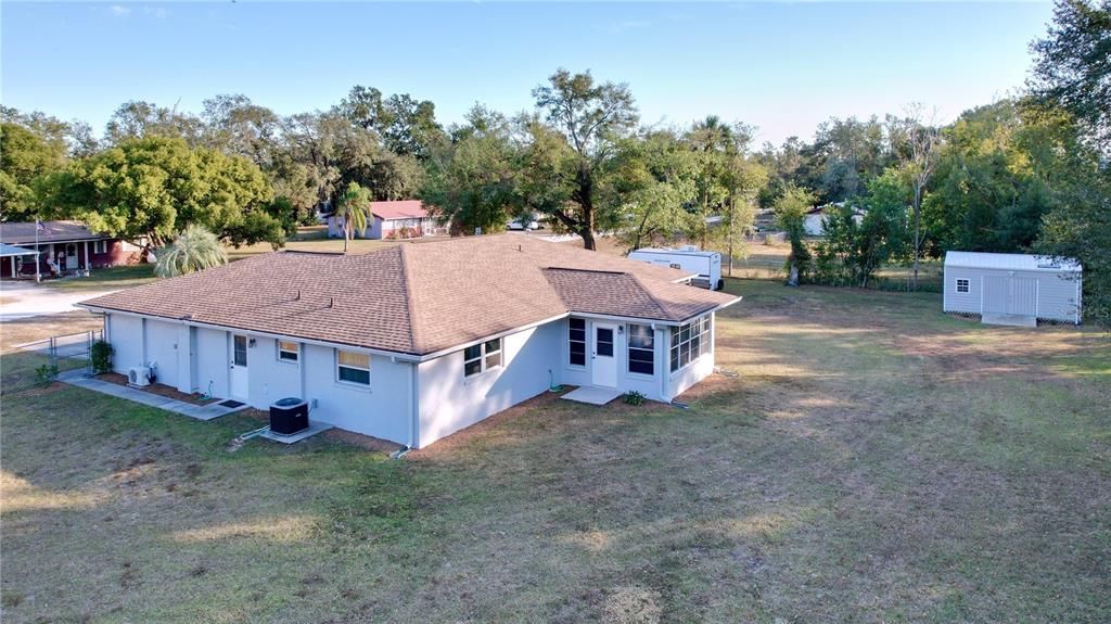 Active With Contract: $350,000 (3 beds, 2 baths, 1708 Square Feet)