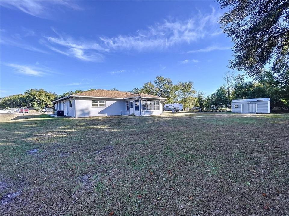 Active With Contract: $350,000 (3 beds, 2 baths, 1708 Square Feet)