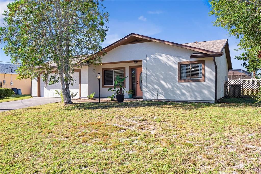 For Sale: $312,900 (3 beds, 2 baths, 1477 Square Feet)